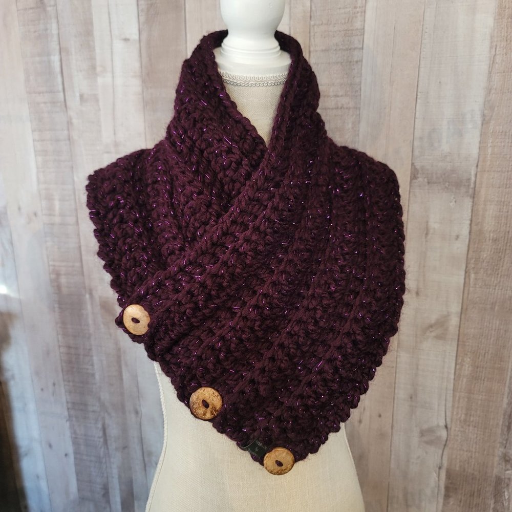 40.5" Crochet 2 Way Button Cowl Scarf (LB Wool Ease Thick & Quick in Galaxy )